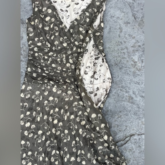 Nougat London 100% Silk Floral Dress Size 2 printed - Picture 7 of 8